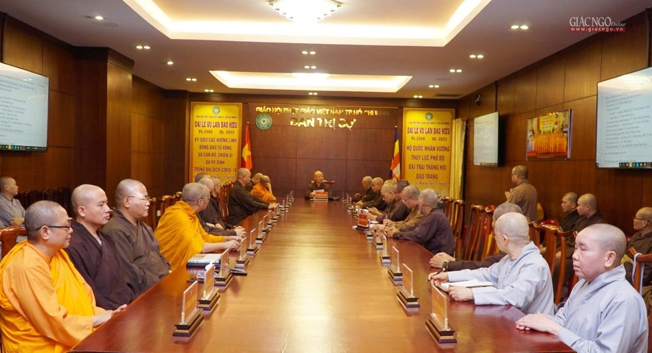 Thảo luận các công tác Phật sự, đặc biệt đại lễ kỳ siêu sắp tới Thảo luận các công tác Phật sự, đặc biệt đại lễ kỳ siêu sắp tới