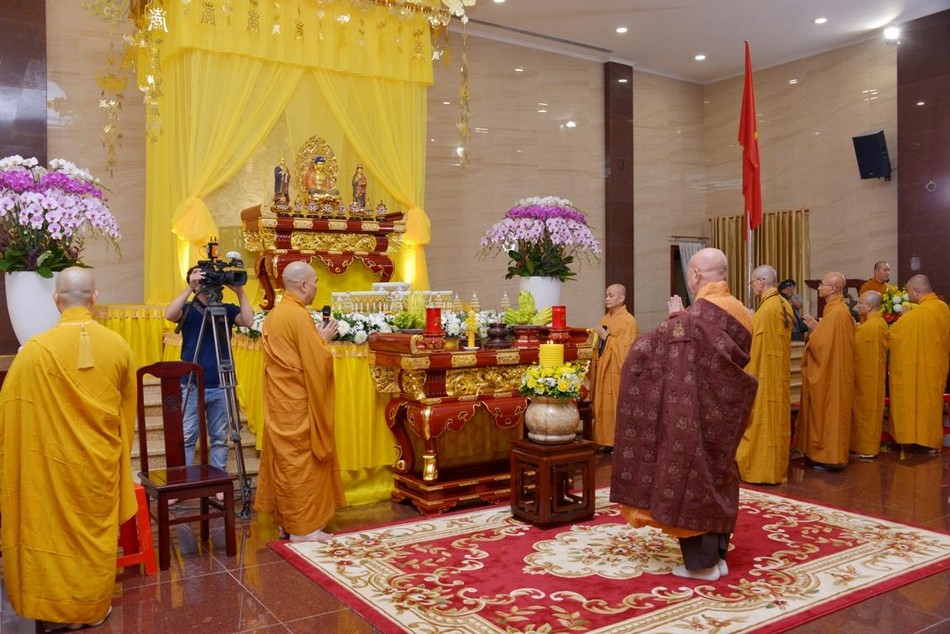 Đảnh lễ Tam bảo Đảnh lễ Tam bảo