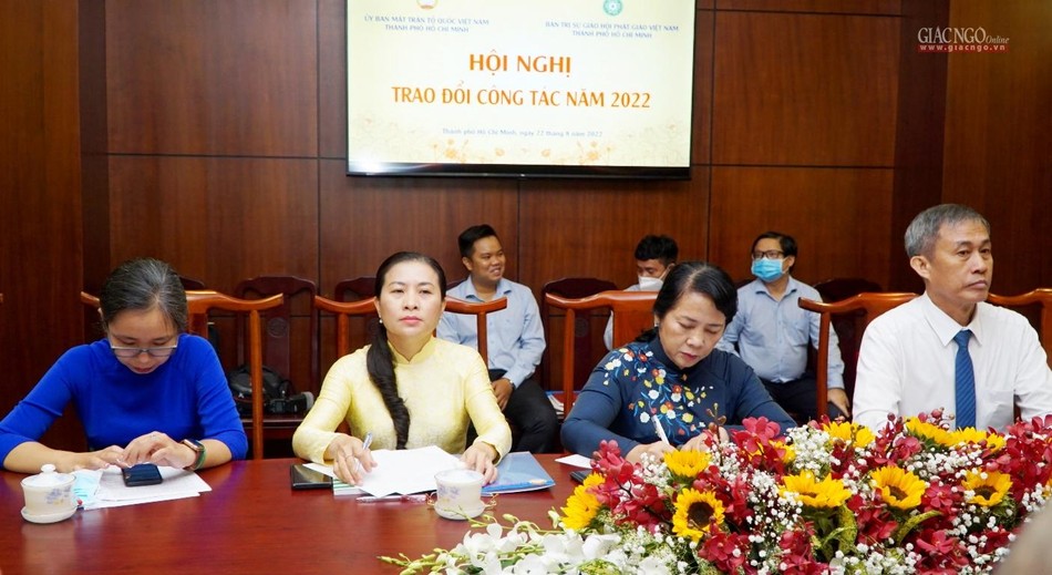 Các vị đại diện Ủy ban Trung ương MTTQVN, Ban Thường trực Ủy ban MTTQVN TP.HCM