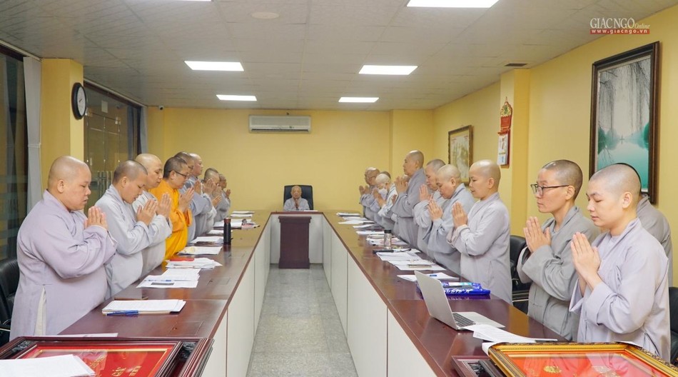 Ban Tổ chức còn tiếp tục tổ chức các buổi họp nhằm đẩy nhanh tiến độ của kế hoạch Ban Tổ chức còn tiếp tục tổ chức các buổi họp nhằm đẩy nhanh tiến độ của kế hoạch