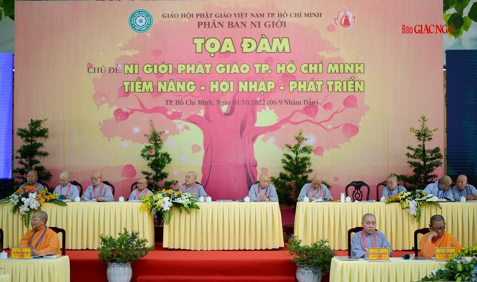 Chư Ni Phân ban Ni giới Trung ương, TP.HCM chứng minh tọa đàm Chư Ni Phân ban Ni giới Trung ương, TP.HCM chứng minh tọa đàm