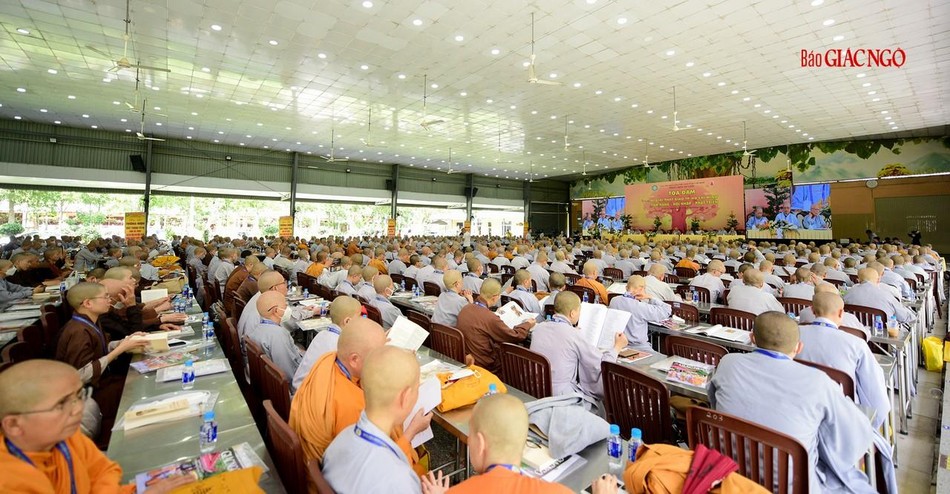 Quang cảnh tọa đàm tại Học viện Phật giáo VN tại TP.HCM Quang cảnh tọa đàm tại Học viện Phật giáo VN tại TP.HCM