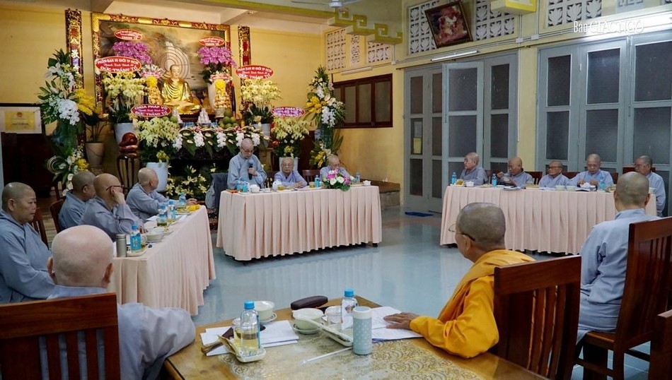 Chư Ni Phân ban Ni giới Trung ương họp tại tổ đình Từ nghiêm Chư Ni Phân ban Ni giới Trung ương họp tại tổ đình Từ nghiêm