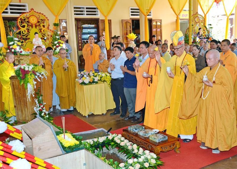 Lễ sái tịnh cầu nguyện công trình sớm được hoàn thiện