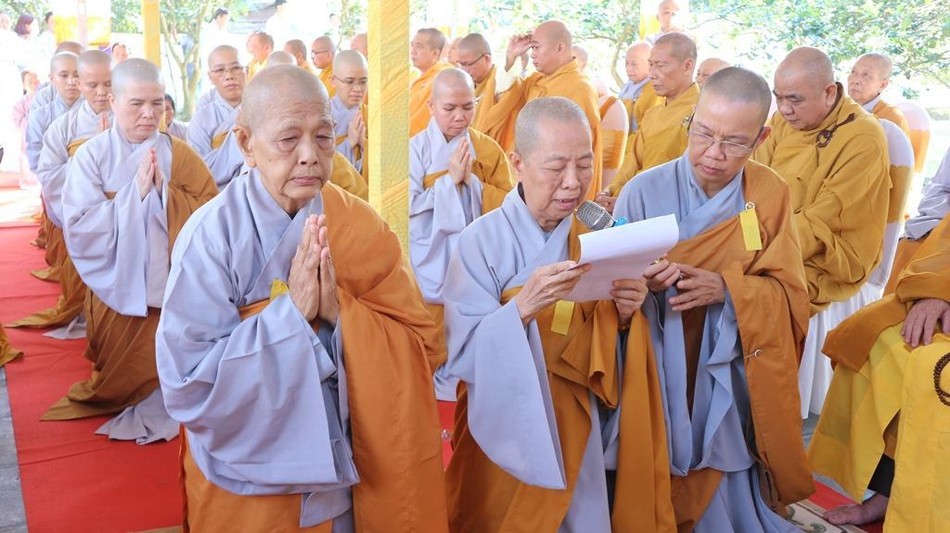 Ni sư Thích nữ Như Tịnh kính dâng lời hoài niệm lên bậc Thầy khả kính Ni sư Thích nữ Như Tịnh kính dâng lời hoài niệm lên bậc Thầy khả kính