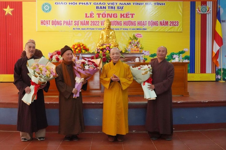 Hòa thượng Thích Bảo Nghiêm chúc mừng chư tôn đức được suy cử Ủy viên Hội đồng Trị sự Hòa thượng Thích Bảo Nghiêm chúc mừng chư tôn đức được suy cử Ủy viên Hội đồng Trị sự