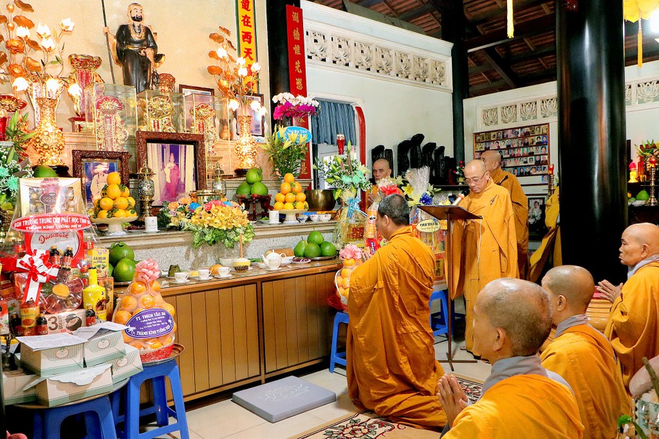 Môn đồ pháp quyến tưởng niệm Môn đồ pháp quyến tưởng niệm