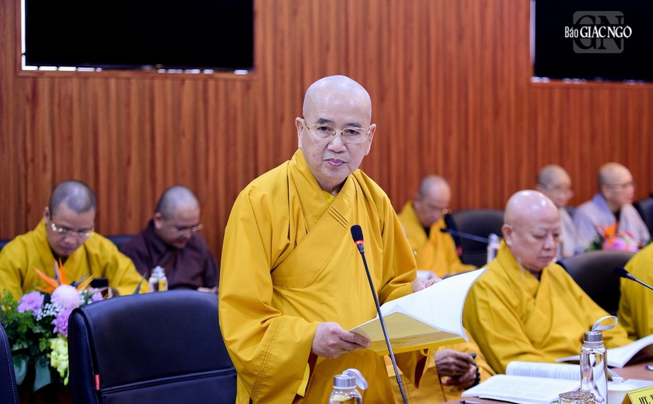 Hòa thượng Thích Khế Chơn Hòa thượng Thích Khế Chơn