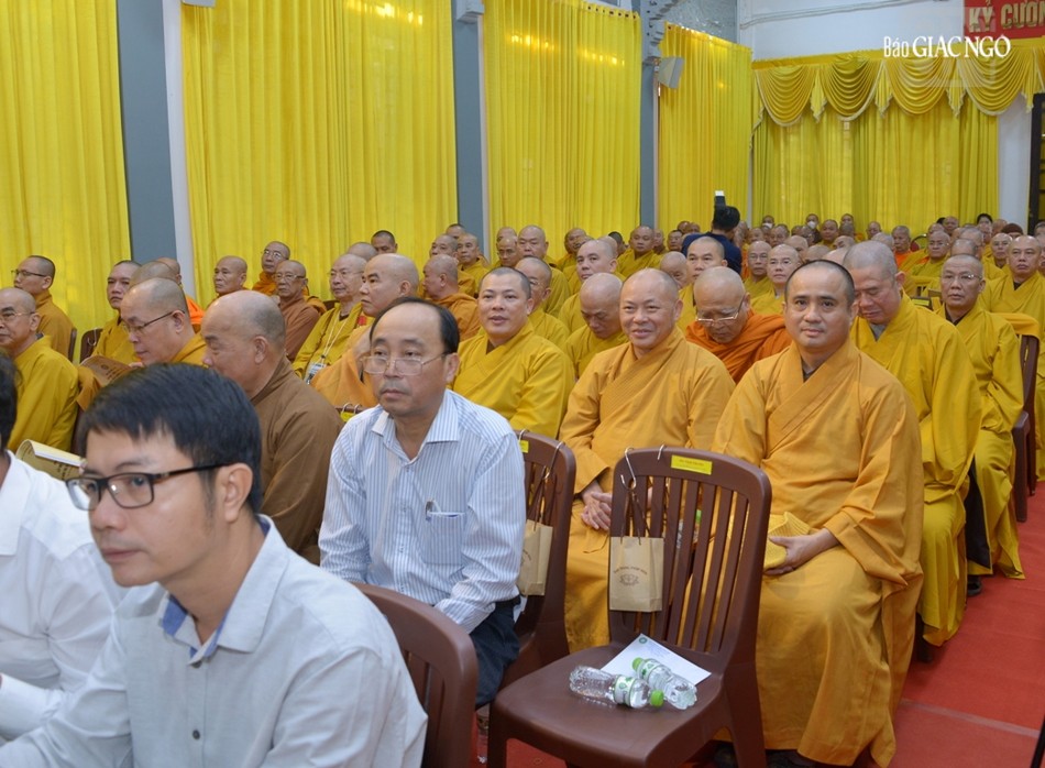 Đại biểu tham dự Đại biểu tham dự