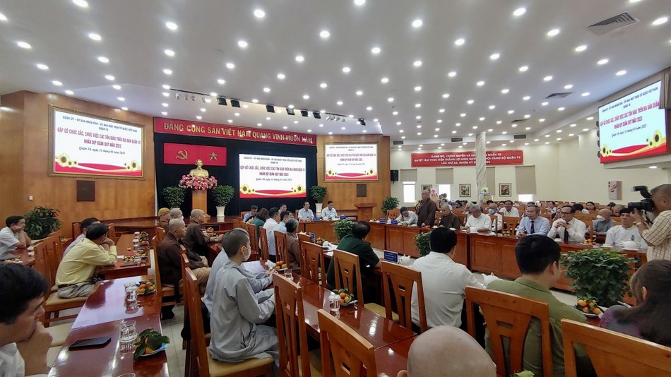 Quang cảnh buổi họp mặt do Quận ủy Quận 10 tổ chức Quang cảnh buổi họp mặt do Quận ủy Quận 10 tổ chức