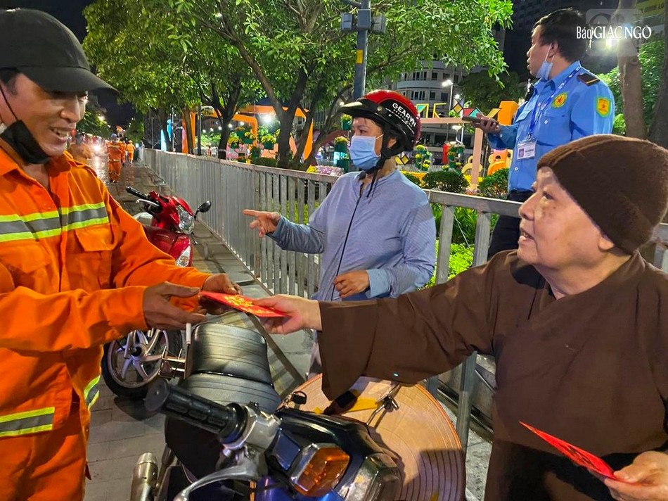 Chúc Tết, thăm hỏi gia đình công nhân Chúc Tết, thăm hỏi gia đình công nhân