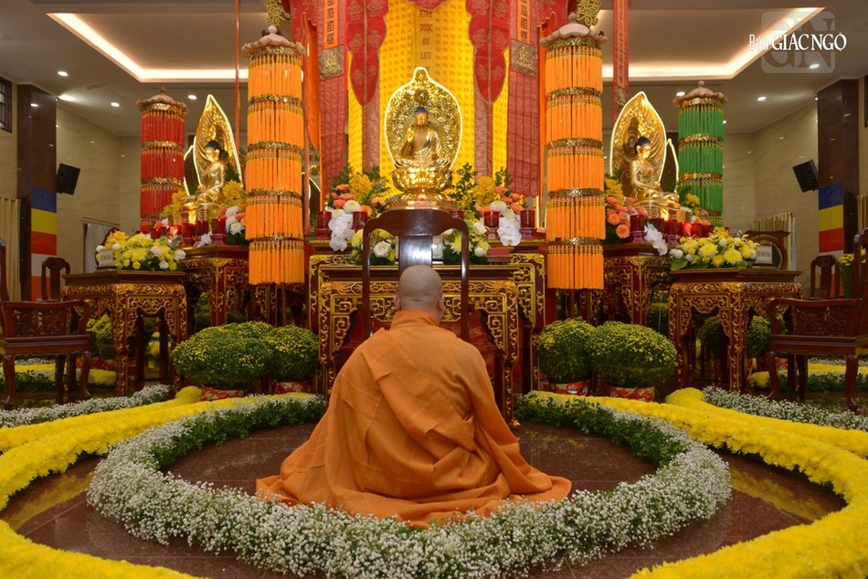 Pháp hội Dược Sư được Ban Trị sự GHPGVN TP.HCM tổ chức trang nghiêm