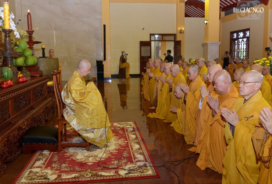 Đức Pháp chủ có lời huấn thị nhân đầu xuân mới Quý Mão