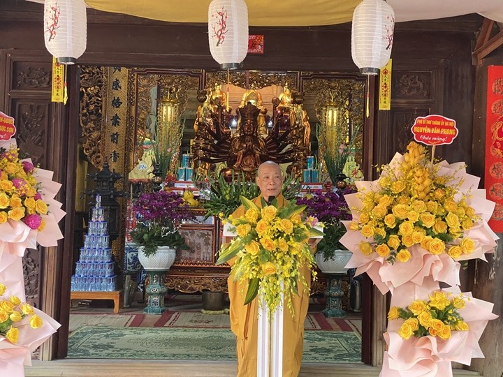 Hòa thượng Thích Bảo Nghiêm đã có lời đạo từ tới toàn thể hội chúng Hòa thượng Thích Bảo Nghiêm đã có lời đạo từ tới toàn thể hội chúng