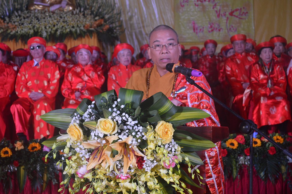 Thượng tọa Thích Quảng Truyền phát biểu khai mạc Thượng tọa Thích Quảng Truyền phát biểu khai mạc