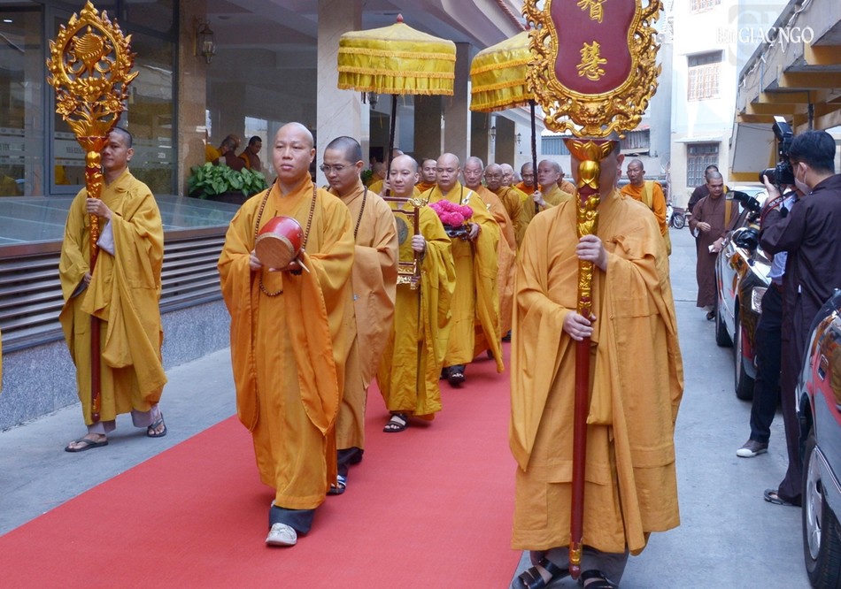 Cung nghinh chư tôn giáo phẩm quang lâm Tổ đường Cung nghinh chư tôn giáo phẩm quang lâm Tổ đường