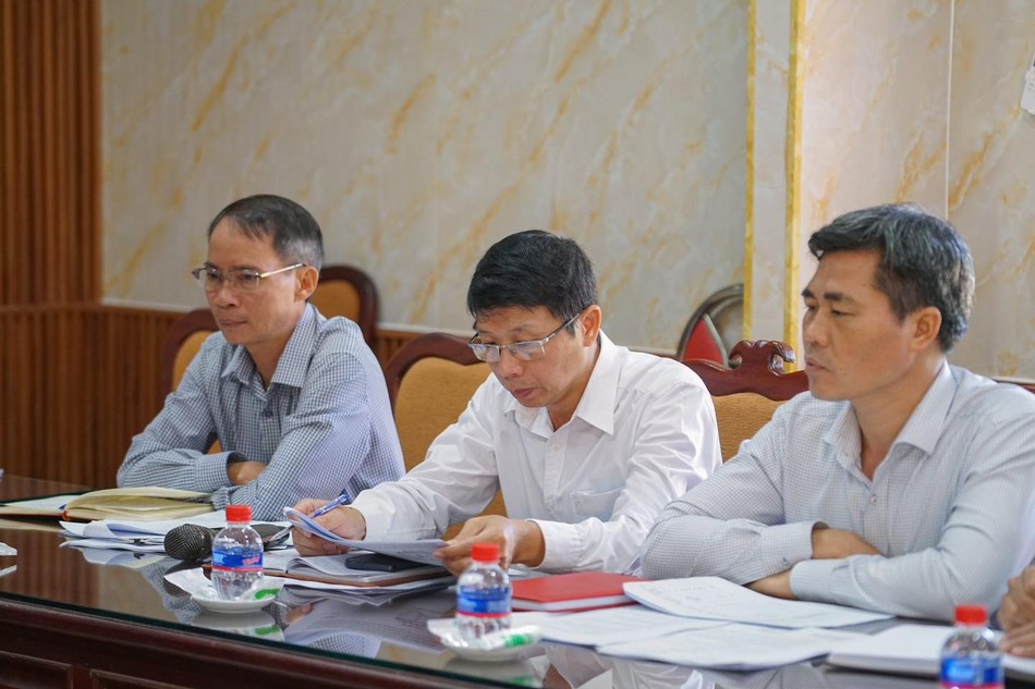 Đại diện các cơ quan tham dự Đại diện các cơ quan tham dự