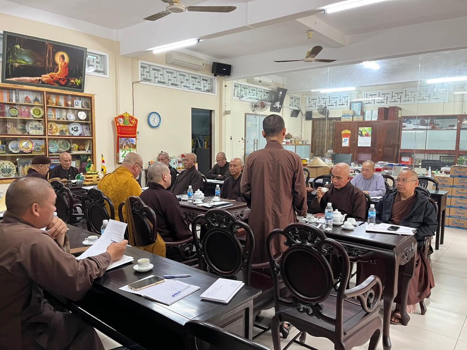 Ban Thường trực Ban Trị sự GHPGVN tỉnh triển khai công tác tổ chức Phật đản và Kỷ niệm 60 năm ngày Bồ-tát Thích Quảng Đức vị pháp thiêu thân Ban Thường trực Ban Trị sự GHPGVN tỉnh triển khai công tác tổ chức Phật đản và Kỷ niệm 60 năm ngày Bồ-tát Thích Quảng Đức vị pháp thiêu thân