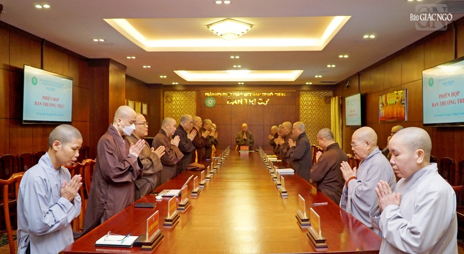 Chư tôn đức niệm Phật cầu gia hộ