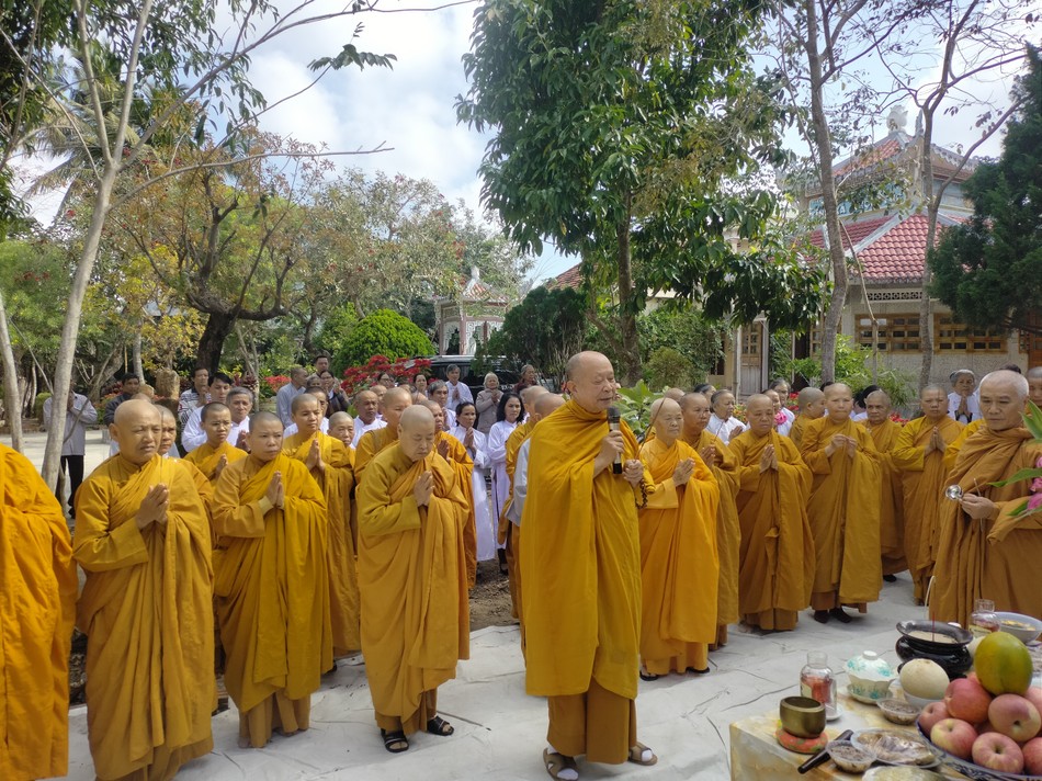 Lễ cầu nguyện xây dựng bảo tháp được xây dựng trong khuôn viên tịnh xá Ngọc Túc