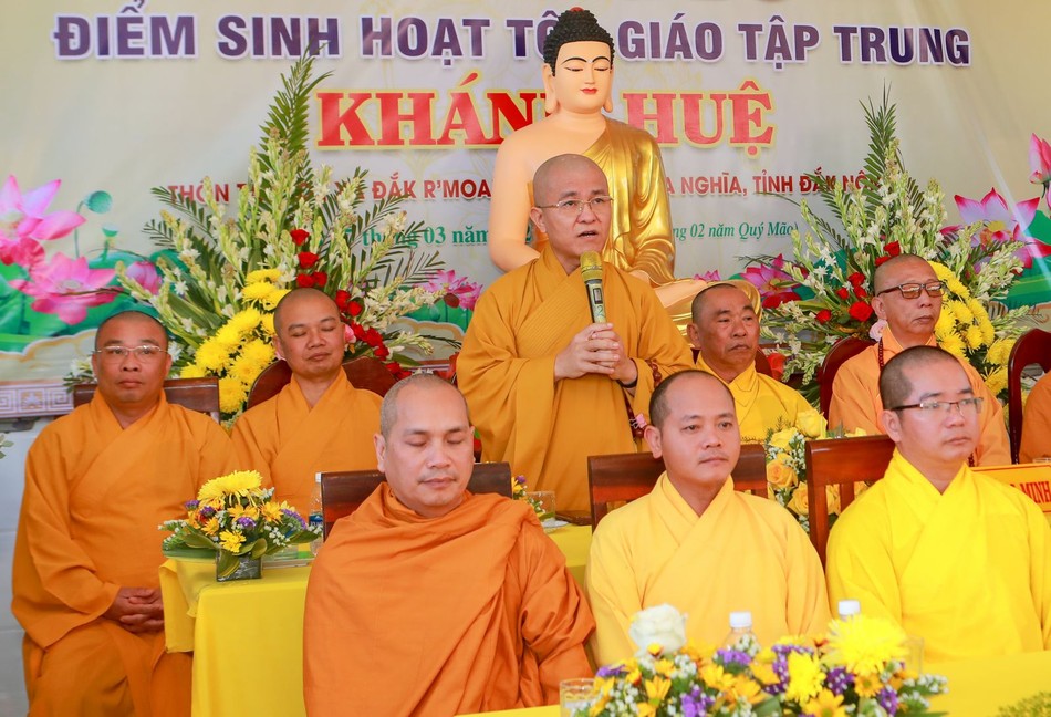 Thượng tọa Thích Quảng Hiền, Ủy viên Hội đồng Trị sự, Trưởng ban Trị sự GHPGVN tỉnh ban đạo từ đến đạo tràng Khánh Huệ Thượng tọa Thích Quảng Hiền, Ủy viên Hội đồng Trị sự, Trưởng ban Trị sự GHPGVN tỉnh ban đạo từ đến đạo tràng Khánh Huệ