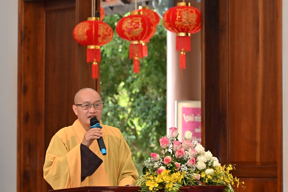 Thượng Thích Chiếu Hiền phát biểu khai mạc Thượng Thích Chiếu Hiền phát biểu khai mạc