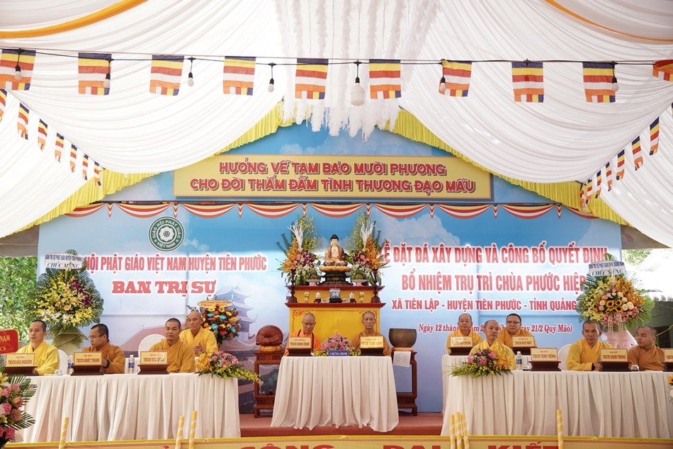 Chư tôn đức chứng minh