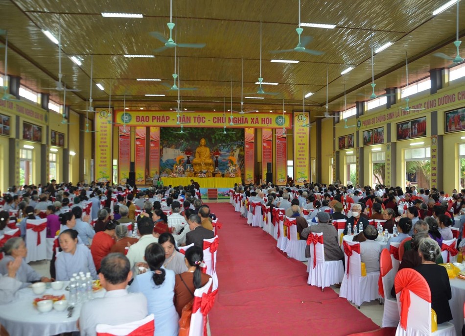 700 Phật tử cao niên được chùa Chí Linh mừng thọ 700 Phật tử cao niên được chùa Chí Linh mừng thọ