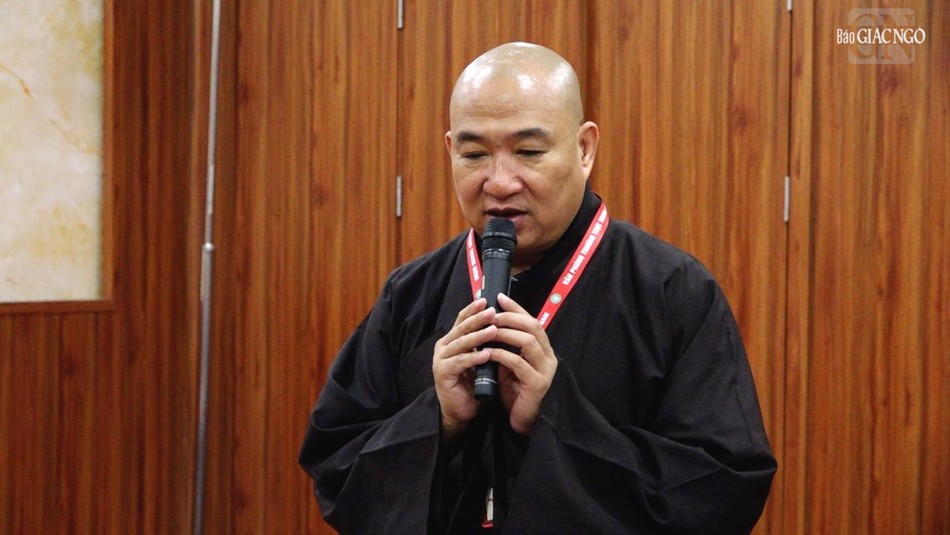 Thượng tọa Thích Phước Nguyên, Phó Tổng Thư ký Hội đồng Trị sự kiêm Chánh Văn phòng II TƯGH chủ trì buổi họp Thượng tọa Thích Phước Nguyên, Phó Tổng Thư ký Hội đồng Trị sự kiêm Chánh Văn phòng II TƯGH chủ trì buổi họp