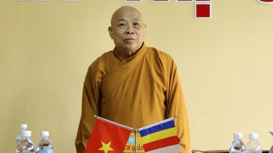 Hòa thượng Thích Quảng Xả chủ trì buổi họp Hòa thượng Thích Quảng Xả chủ trì buổi họp