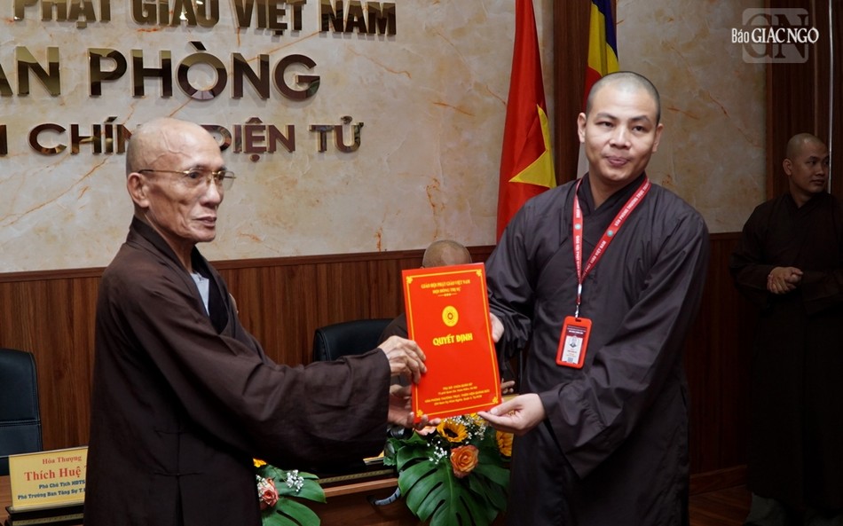Đại đức Thích Minh Ân làm Tổ trưởng Tổ Sự kiện Đại đức Thích Minh Ân làm Tổ trưởng Tổ Sự kiện