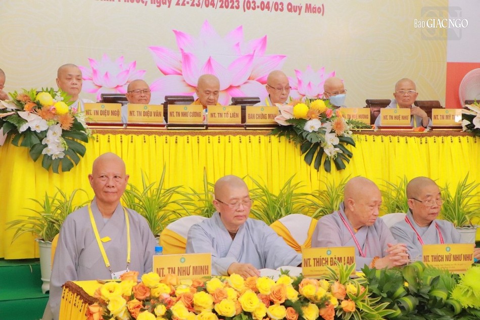 Chư Ni Ban Chứng minh, Ban cố vấn, chủ tọa