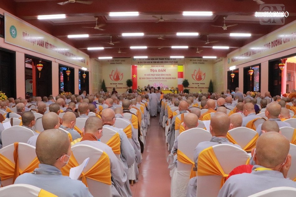 Quang cảnh buổi tọa đàm