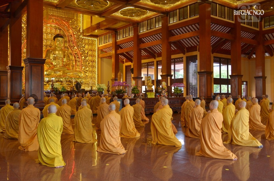 Đây là sinh hoạt đặc thù của Tăng đoàn