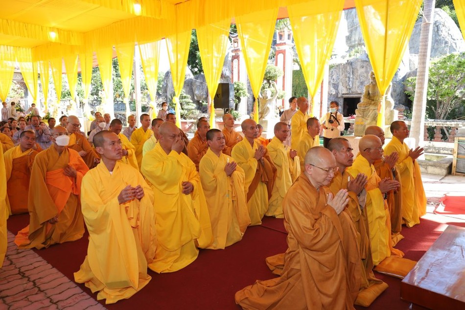 Chư tôn đức môn đồ pháp quyến