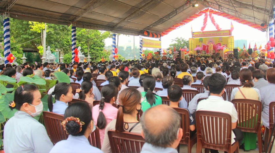 Quang cảnh Đại lễ Phật đản Quang cảnh Đại lễ Phật đản