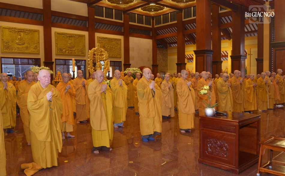 Lễ tác pháp thọ An cư bắt đầu 3 tháng nghiêm trì tu tập, trưởng dưỡng đạo lực Lễ tác pháp thọ An cư bắt đầu 3 tháng nghiêm trì tu tập, trưởng dưỡng đạo lực