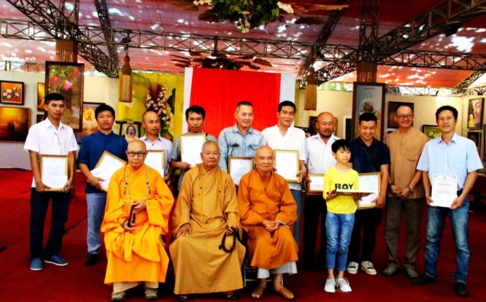 Chư tôn đức chứng minh và các tác giả có tác phẩm triển lãm