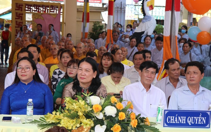 Lãnh đạo Tỉnh ủy, các cơ quan tỉnh, TP.Bến Tre tham dự