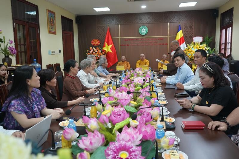 Ban Thông tin - Truyền thông họp mặt nhân kỷ niệm 98 năm Ngày Báo chí cách mạng VN