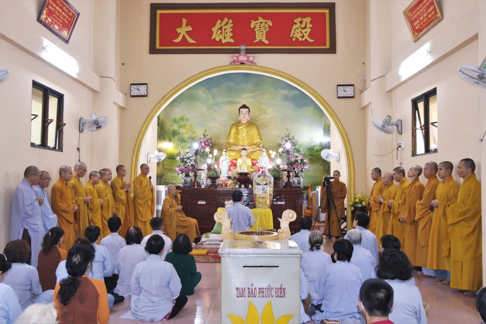 Hòa thượng Thích Chơn Không có lời vấn an sức khỏe tới Ban Chức sự, cùng chư tôn đức Tăng hành giả an cư