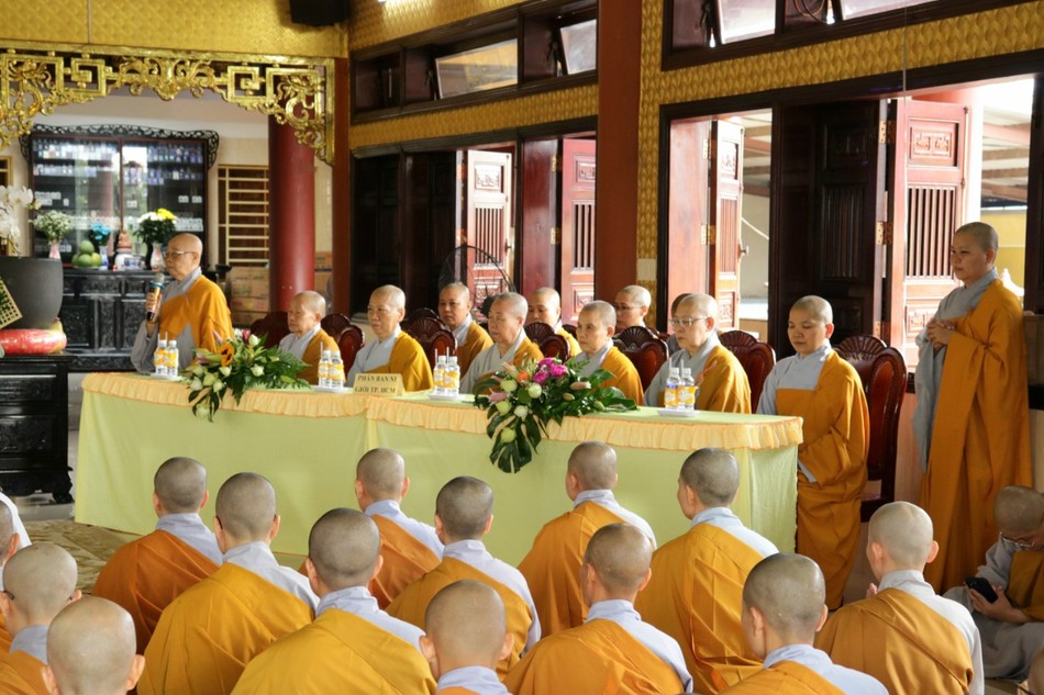 Chư Ni Phân ban Ni giới TP.HCM - đoàn 2 tại chùa Bình An Chư Ni Phân ban Ni giới TP.HCM - đoàn 2 tại chùa Bình An