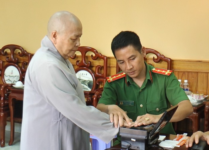 Thực hiện hồ sơ kích hoạt Căn cước công dân điện tử Thực hiện hồ sơ kích hoạt Căn cước công dân điện tử