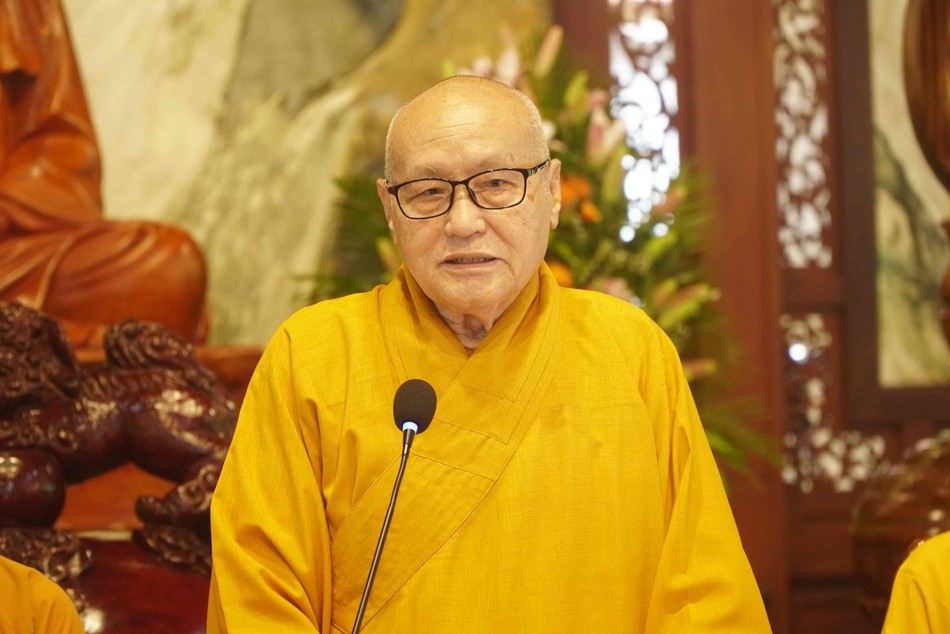 Hòa thượng Thích Nhật Quang tiếp đoàn Ban Trị sự tỉnh thăm trường hạ Hòa thượng Thích Nhật Quang tiếp đoàn Ban Trị sự tỉnh thăm trường hạ