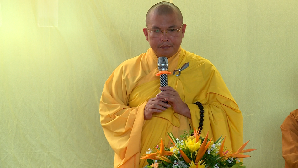 Thượng tọa Thích Quảng Cao sách tấn đến các Phật tử đạo tràng Thượng tọa Thích Quảng Cao sách tấn đến các Phật tử đạo tràng