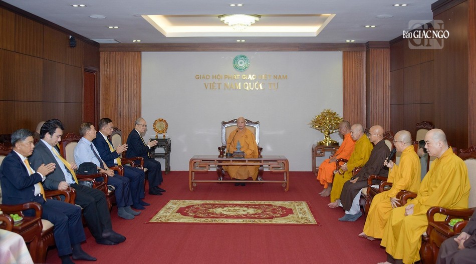 Hòa thượng Thích Lệ Trang cùng chư tôn đức Ban Thường trực Ban Trị sự GHPGVN TP.HCM tiếp thân mật phái đoàn Hòa thượng Thích Lệ Trang cùng chư tôn đức Ban Thường trực Ban Trị sự GHPGVN TP.HCM tiếp thân mật phái đoàn