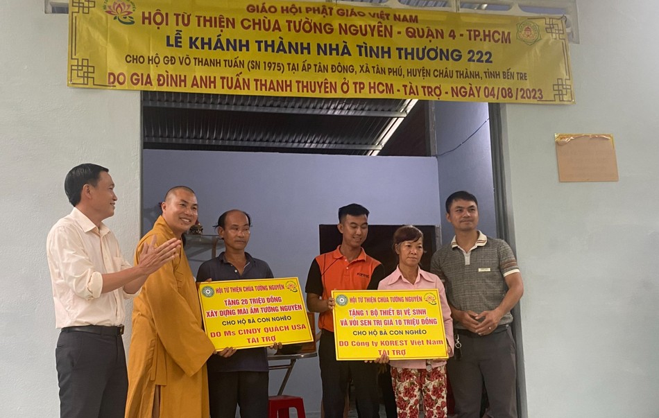 Căn nhà tình thương Tường Nguyên số 222 được trao đến gia đình anh Võ Thanh Tuấn - Ảnh: TN Căn nhà tình thương Tường Nguyên số 222 được trao đến gia đình anh Võ Thanh Tuấn - Ảnh: TN