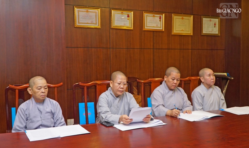 Chư Ni thành viên Thường trực Ban Giáo dục TP.HCM Chư Ni thành viên Thường trực Ban Giáo dục TP.HCM