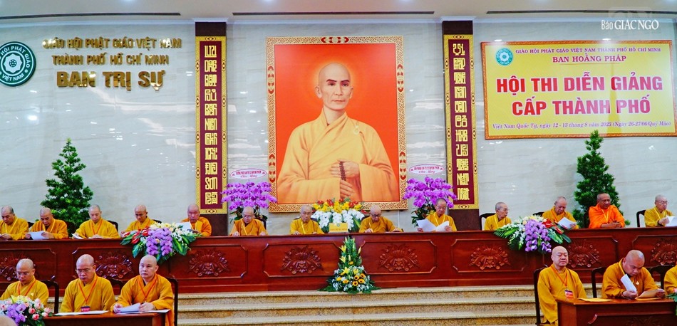 Chư tôn đức chứng minh, tham dự