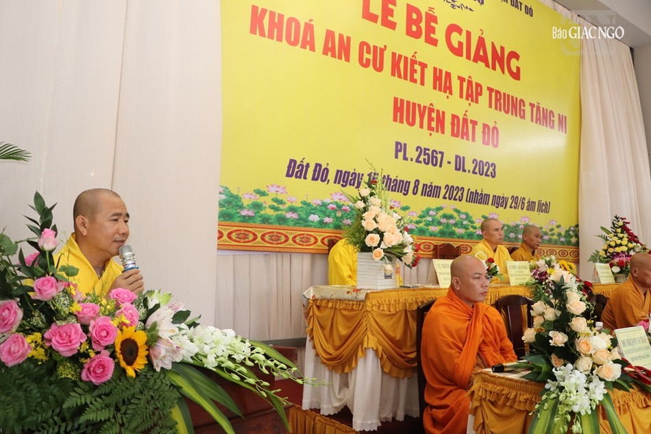 Thượng tọa Thích Thánh Biện phát biểu khai mạc Thượng tọa Thích Thánh Biện phát biểu khai mạc